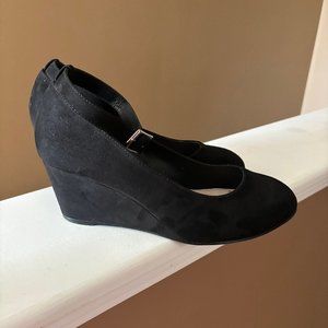 Elegant Torrid Black Suede Ankle Strap Heels